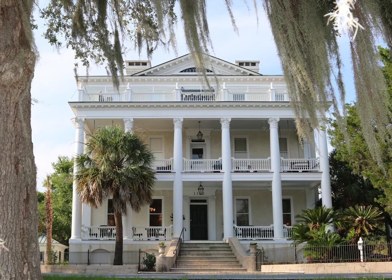 Anchorage 1770 Hotel Beaufort Exterior photo